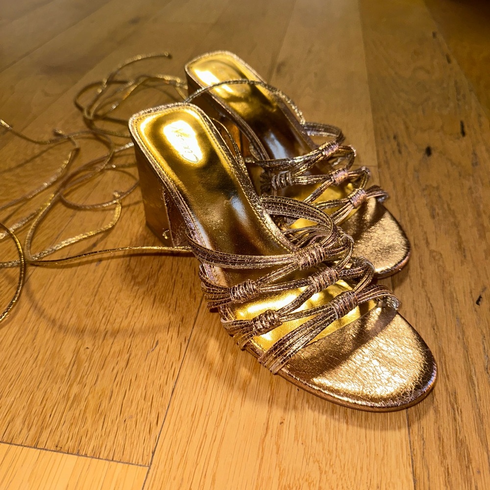 CIRCUS NY METALLIC LACE UP HEELED SANDALS size 9.5